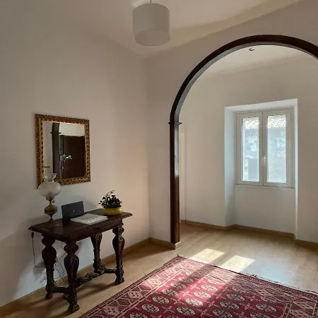 - Centro Storico Duomo Nepi